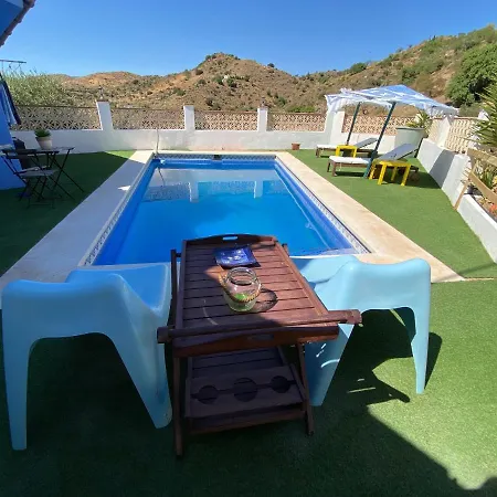 Casa Rural Los Almendros Malaga Exterior photo